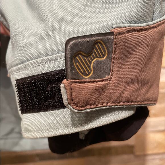 Vintage Spyder S Ski Jacket | XT Ceramic 10K, 10+ Pockets Zip Neck Warmer Vented - Picture 7 of 16